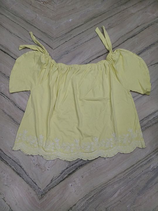 Ladies export Surplus 
Size S to XXL
Col: single remark check for Mama size top too uploaded by business on 9/1/2020