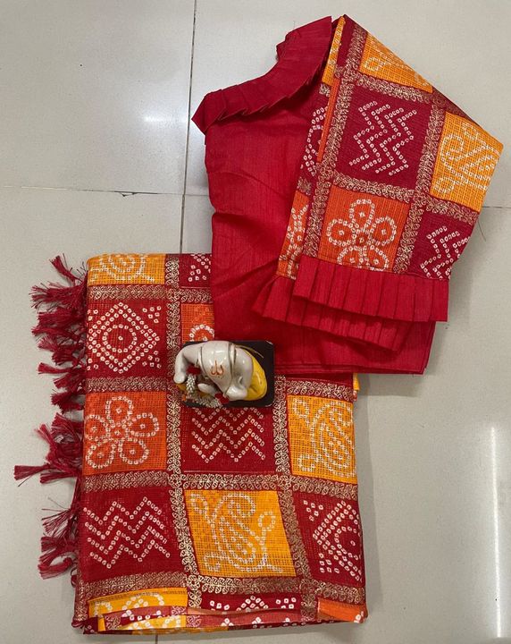 Foil print saree uploaded by Namita's collection on 8/19/2021