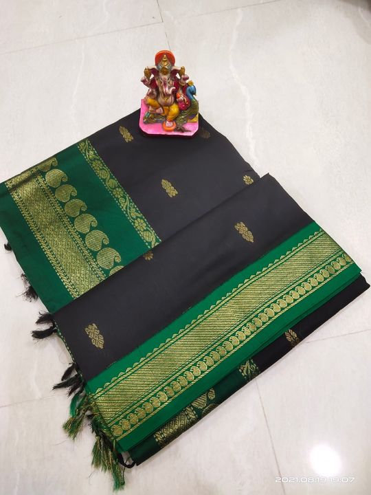 Post image Gadwal silk..with blouse piss ..price only wholesale... please contact 9064903221