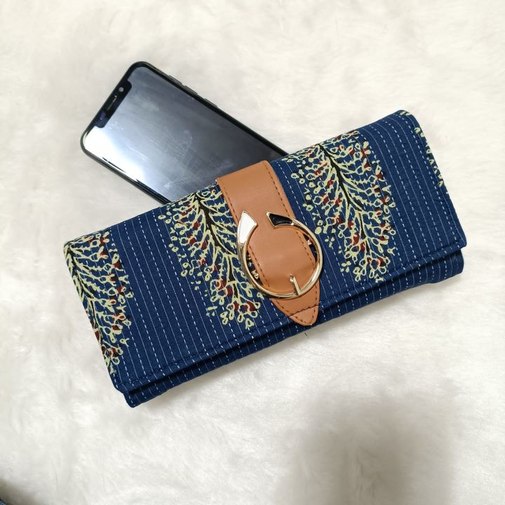 Ladies wallet uploaded by Style corner on 8/20/2021