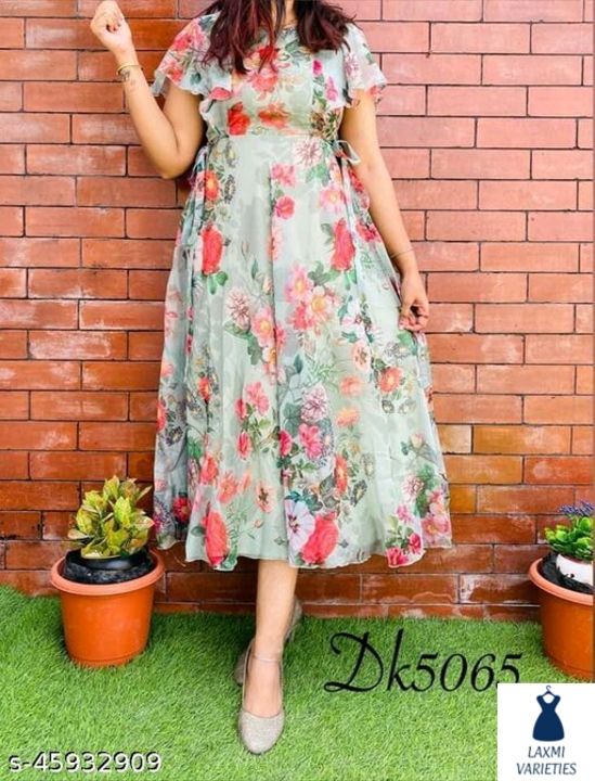 Post image I want 2 Pieces of Women's Kurti , Seller chat with me.
Chat with me only if you offer COD.
Below is the sample image of what I want.
