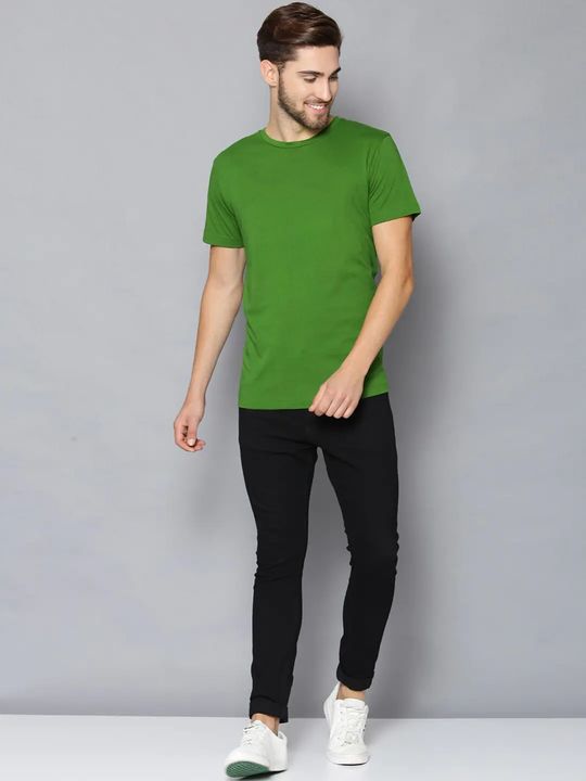 Green Plain T Shirt For Men uploaded by BUDHHU on 8/21/2021