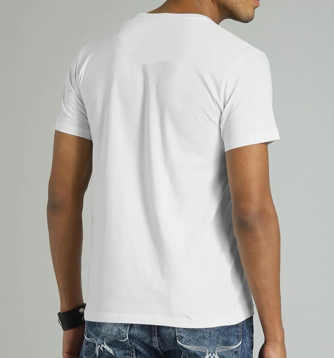 Plain White T shirt For Men uploaded by business on 8/21/2021