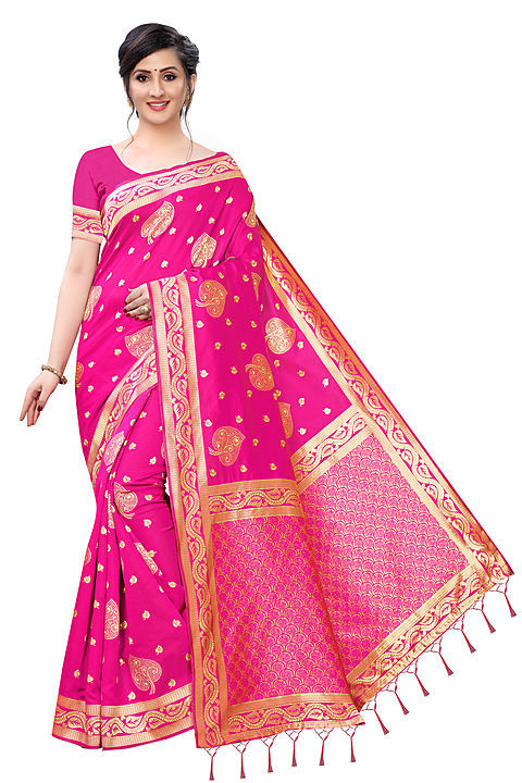 Banarasi pan silk saree uploaded by Skywear Export on 9/1/2020