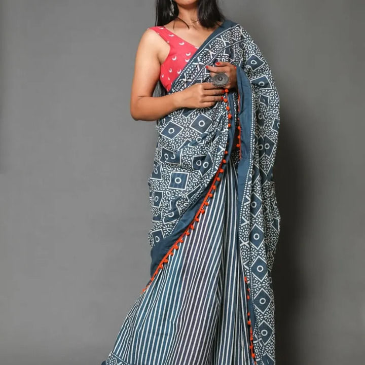 *Pure mul-mul cotton Saree Collection Available* 
*Fabric: Saree*- mulmul cotton
 *Blouse* - mulmul  uploaded by C A Handloom on 8/22/2021