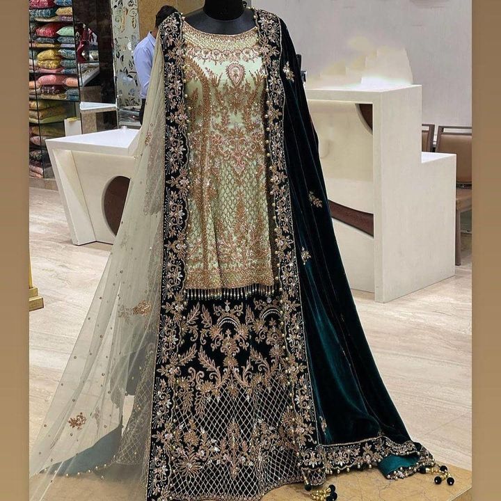 HeavyDress with lehnga with dupatta  uploaded by Divya Patel on 8/24/2021