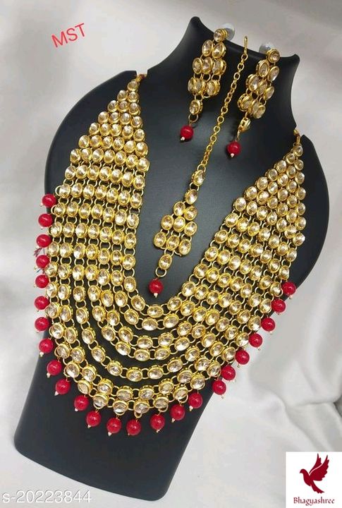 jewellery set for womens
Base Metal: Alloy
Plating: Gold Plated
Stone Type: Artificial Stones
Sizing uploaded by business on 8/24/2021