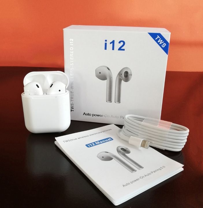 i12 Bluetooth earphones uploaded by business on 8/25/2021