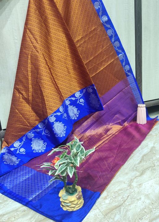 Banarasi cotton saree uploaded by tarang suit and saree on 8/26/2021
