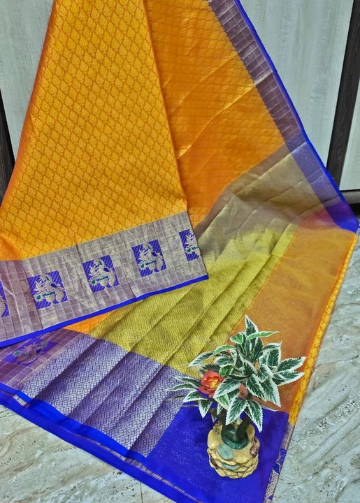 Banarasi cotton saree uploaded by tarang suit and saree on 8/26/2021
