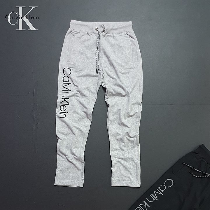*MENS FASHION TRENDY TRACK PANTS* uploaded by S M Group on 9/3/2020
