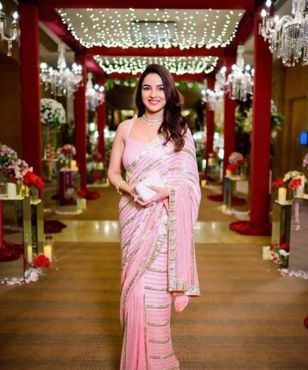 Saree uploaded by business on 8/29/2021
