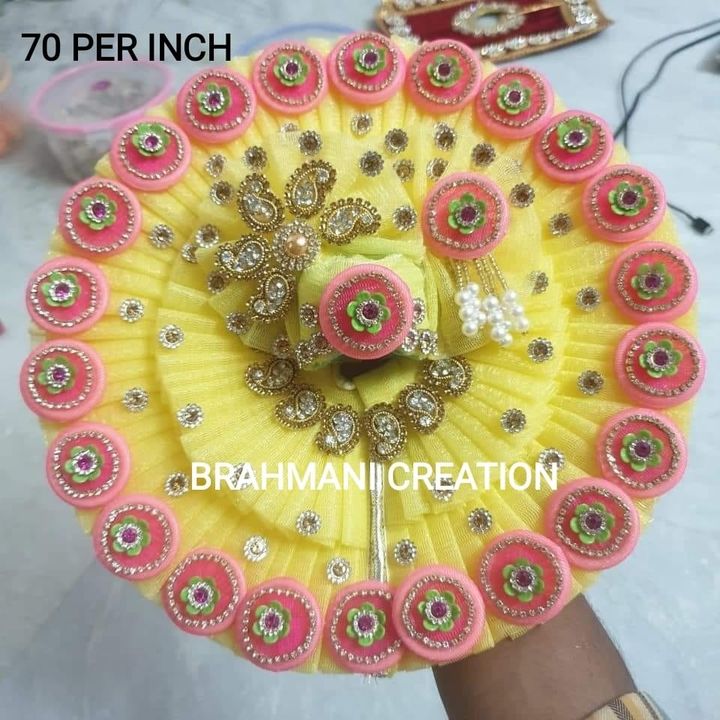 Designer poshak- Rs. 70 per inch uploaded by Shikha Nathany on 8/29/2021