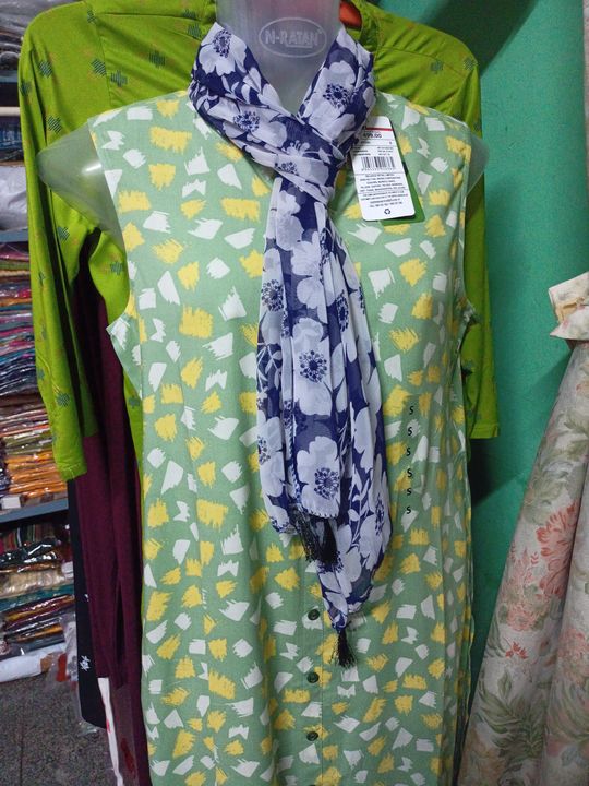 Post image I want 20 Pieces of Avaasa Kurti.
Below is the sample image of what I want.