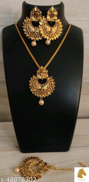 Post image Catalog Name:*Diva Unique Jewellery Sets*   Rate 400/-Base Metal: BrassPlating: Brass PlatedStone Type: Artificial Stones &amp; BeadsSizing: Non-AdjustableEasy Returns Available In Case Of Any Issue*Proof of Safe Delivery! Click to know on http://api.whatsapp.com/send?phone=917387972791