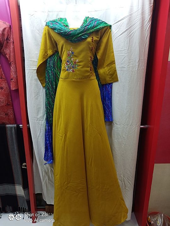 Gown style pattern with traditional dupatta
Code 017 L size only uploaded by business on 9/4/2020