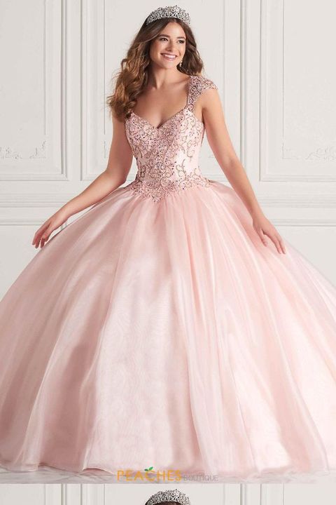 Product image of Ball gown, price: Rs. 5000, ID: ball-gown-93b88303