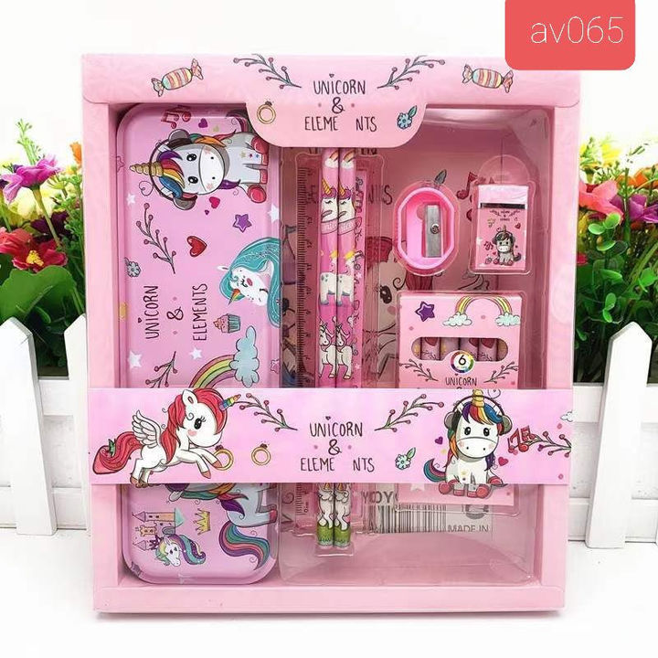 Post image Available in 4 different colours and design.
Cartoon charcters- Frozen, Unicorn, Spider man, Minions.
Consists- 1 geometry box, 2 pencils, 1 scale, 1 eraser, 1 sharpener, 1 diary