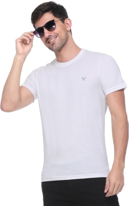 Post image GODFREY Solid Men Round Neck White T-Shirt At Retail price @₹149
Color: Black, White
Size: S, M, L, XL
Fabric: Polyester
Regular Fit Round Neck T-shirt
Pattern: Solid
Sleeve Type: Narrow Half Sleeve
7 Days Return Policy, No questions asked.
Hurry, Only a few left!