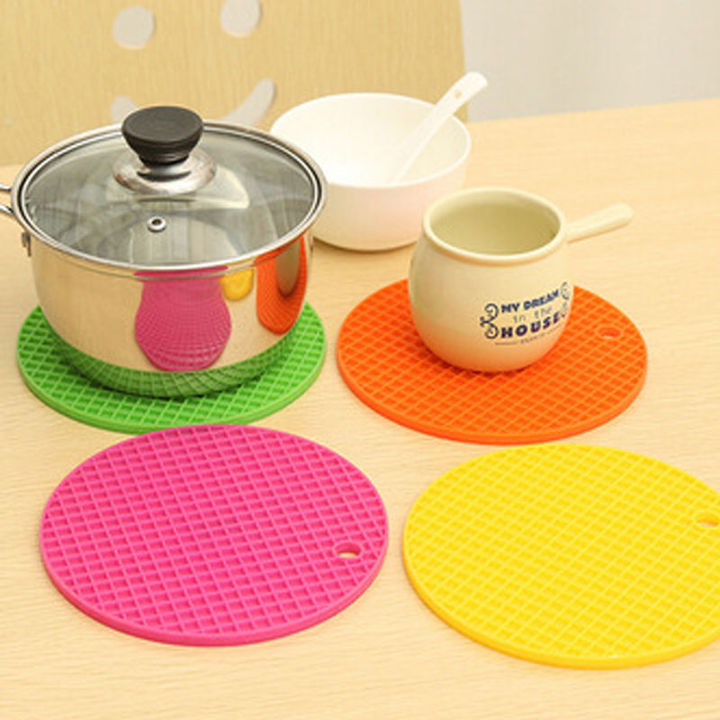 Silicone Hot Mat Round (Random Color )

 uploaded by Wholestock on 9/4/2021