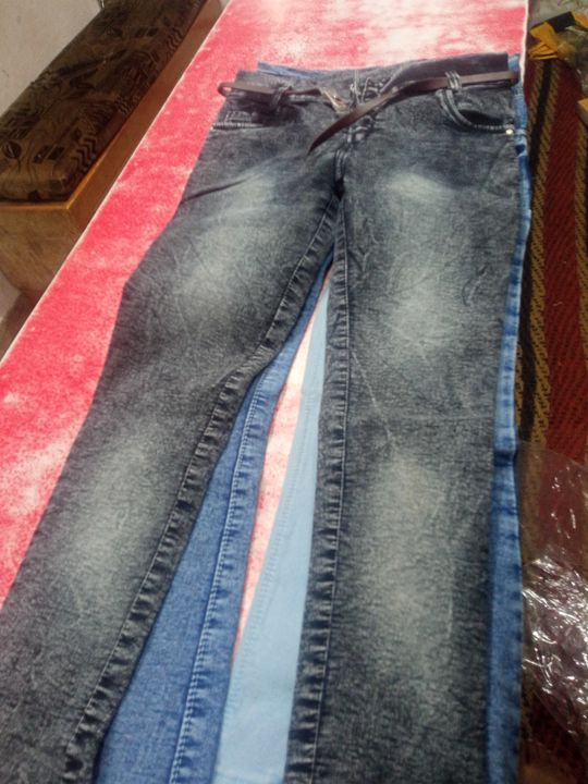 Ladies jeans uploaded by Jay Alwani on 9/4/2021