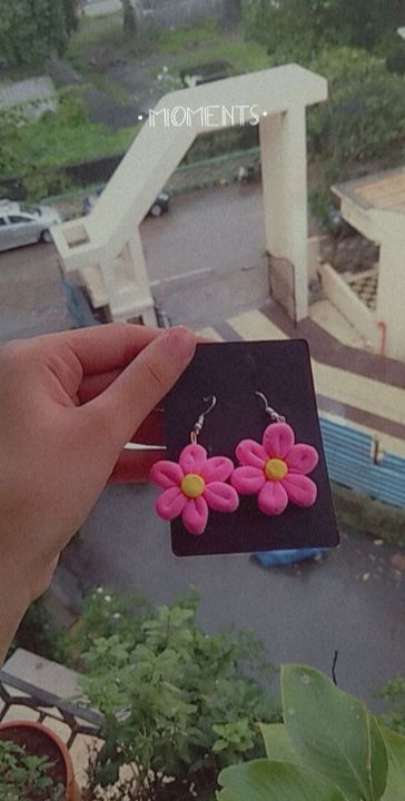 Pink flower earrings 💗 uploaded by business on 9/5/2021