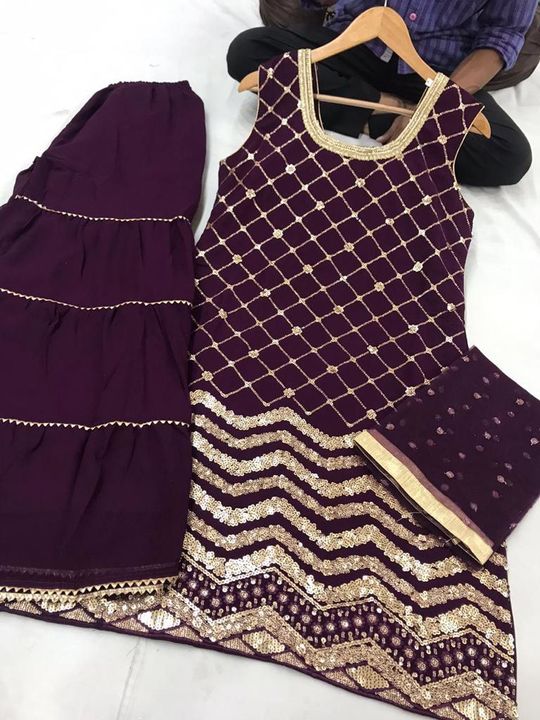 Product uploaded by Hena Fashion  on 9/5/2021