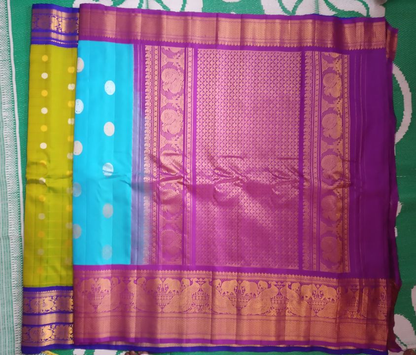 kuttu Big border sarees uploaded by business on 9/7/2021
