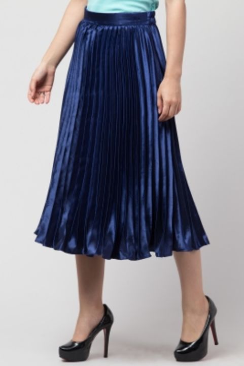 Women pleated skirt uploaded by business on 9/7/2021