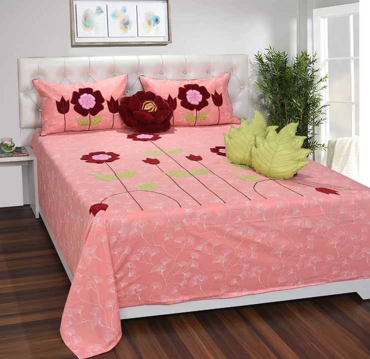 6 pc bedsheet set with one rose cushion two leaf cushion uploaded by SIMMI INTERNATIONAL on 9/7/2021
