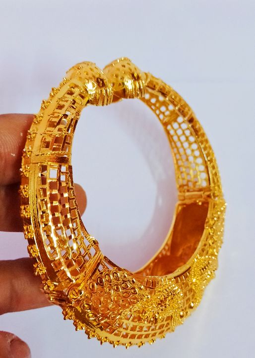Kangan gold plated brass bangles fancy design uploaded by Josana IMITATION on 9/9/2021