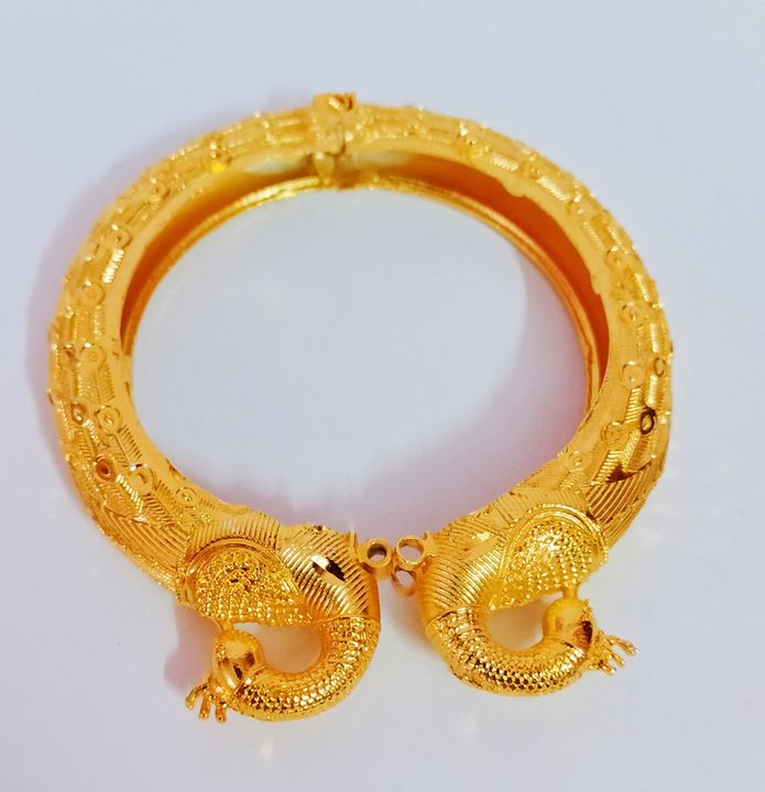 Kangan gold plated brass bangles fancy design uploaded by Josana IMITATION on 9/9/2021