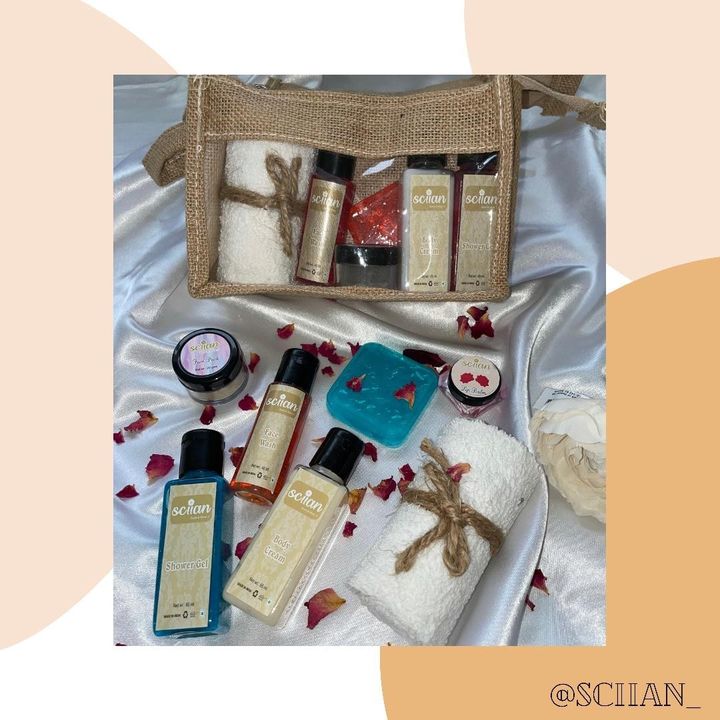 Miniature gift set uploaded by SCIIAN on 9/10/2021