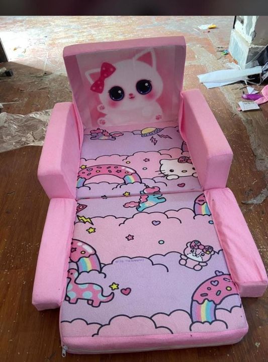 Post image *$All New$*😍
*Newly KIDS SOFA CUM BED*😍😍😍
     *For Online* ♠
*specially for 0 to 6 Years kids for comfort sleep*
*size**LxWxH = 34x20x28*
 *Weight*- 1.4 Kg 
*sleepwell Foam*

*Price* - rs 700 rs only
🛒🛍🚧🎏
*ready stock*
Will give uh best price Inbox me your orders 👍🏻
