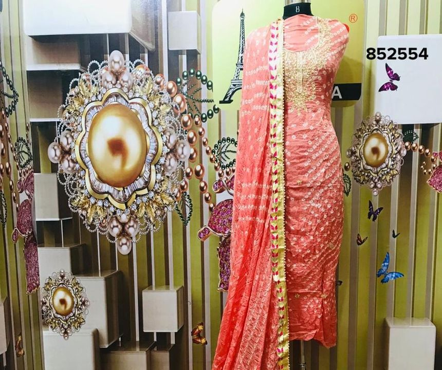 Product uploaded by Dresses, sarees, jewelry, abayas. on 9/10/2021
