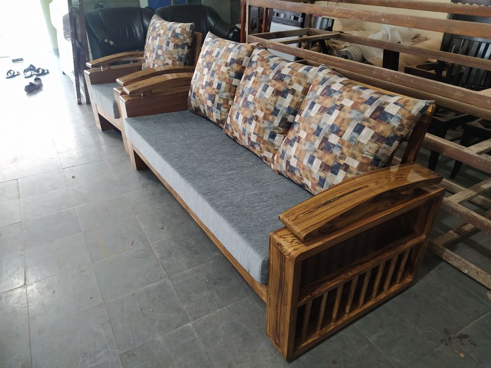 Full teakwood sofa set 3+1+1 uploaded by business on 9/10/2021