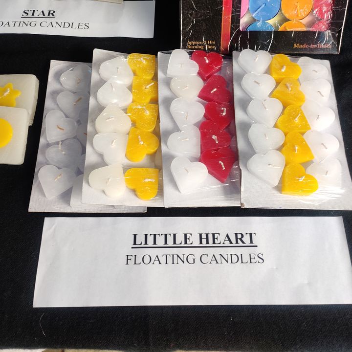 Little heart floating candles uploaded by RADHEY CANDLES AND DECORATIVES on 9/12/2021