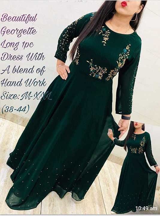 Post image *New launching selfie 🤳 Kurtis *
*Beautiful 12 colours*
❤🟠🟢🟡🟤🔵🍇

*Febric details:- *
Beautiful georgette 
Long 1 pic Kurtis 
With embroidery 🧵 work 
And attached hend diamond 💎 

Size :-   L(40)
           Xl. (42)
           Xxl. (44)

*Wholesale Price: 550+Ship* ✅

Ready to ship 🚢 
Maltipal pics available