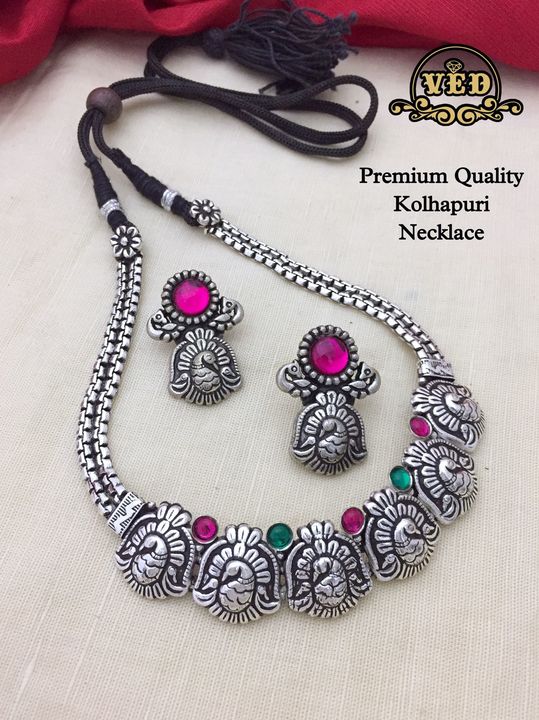 Kolhapuri necklace uploaded by Yogi's fashions and accessories on 9/12/2021