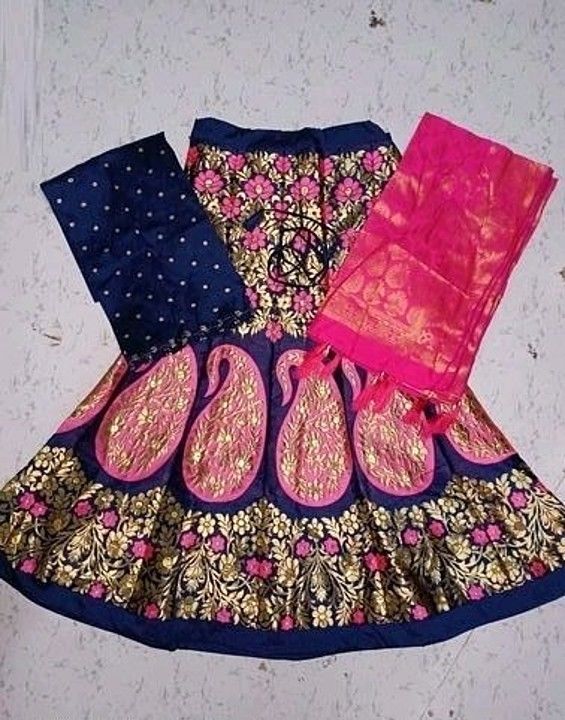 Fabulous Women's Lehenga
Fabric: Lehenga - Jacquard, Blouse - Silk, Dupatta - Banarasi Silk
 uploaded by business on 9/9/2020