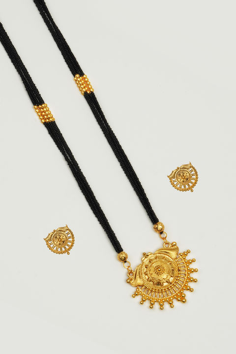 Post image Hey! Checkout my new collection called Magalsutra gold plated.