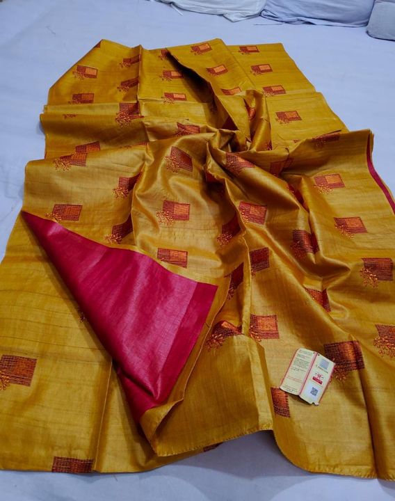 Post image Iam derek Manufacturing of soft silk saree running blouse pcs best quality more information my whatsApp no📞 7277489611