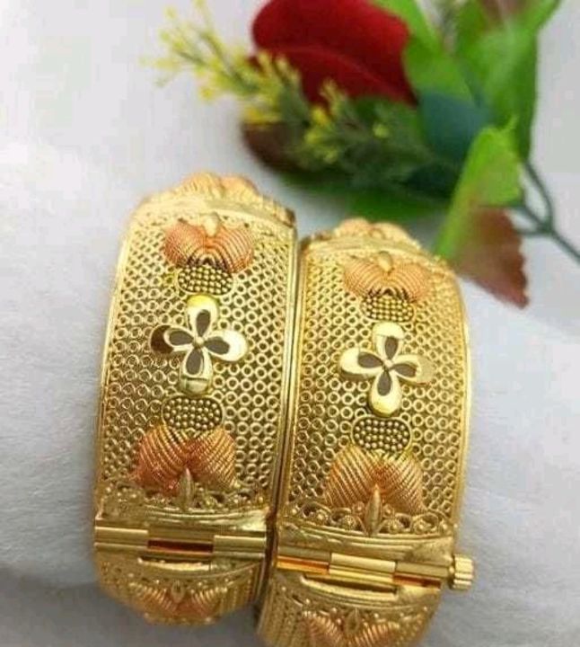 Gold bangles uploaded by Bindu Agarwal on 9/14/2021