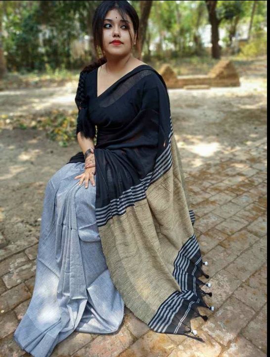Cotton silk handloom with pallu ghichha saree
  uploaded by Aisha Collection on 9/16/2021
