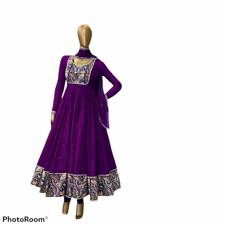 Kurti uploaded by Queens World on 9/16/2021