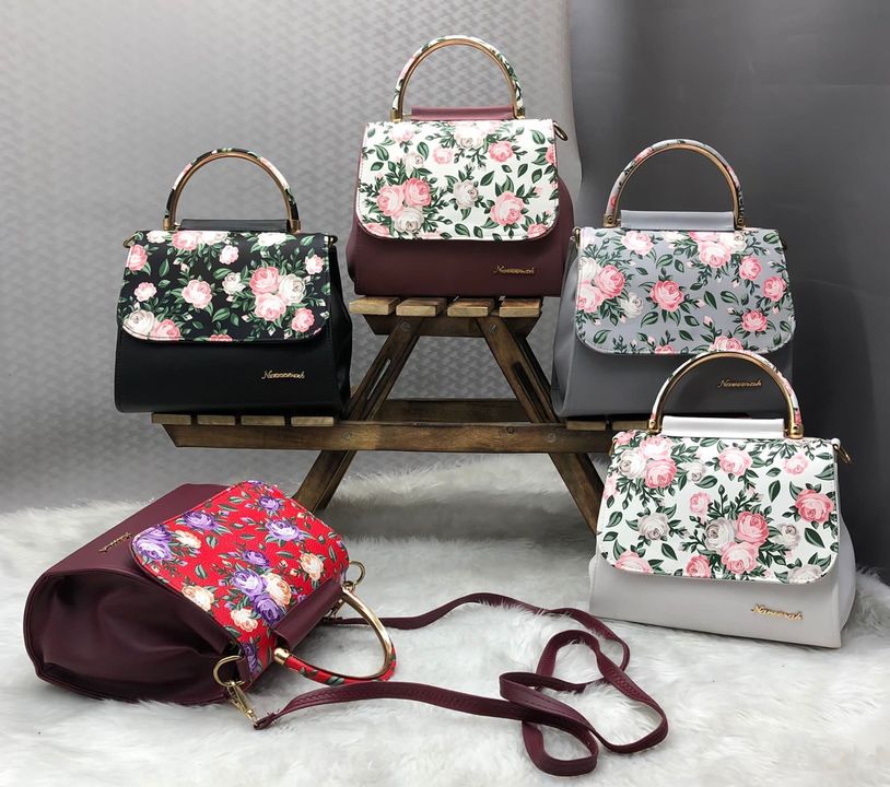 Post image *flower print Sling for women and girls*
*Sling:-*Material:- PU Leather  with wonderful finishing 🌹Size:-8x4x7  inch LXBXH Comfortable size.❤️Two Compartment with much you can carry your important things.😁😁Wrist handle👌One pocket at inside🌷Long Belt with removable hook🪝
Flower print at front with magnetic button which help to safe your stuff inside.👌
Wonderful quality ✅✅✅✅✅✅✅✅
*Price-280+Shipping*