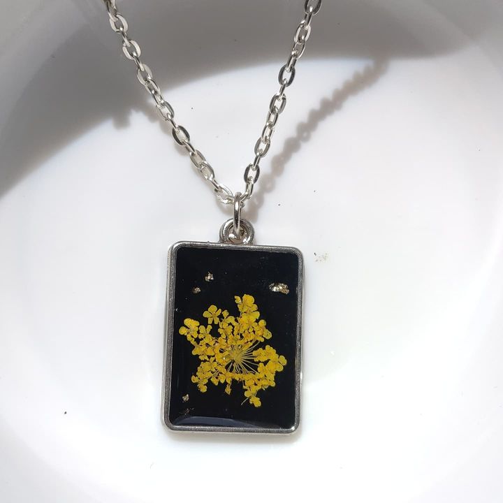 Resin Pendant uploaded by business on 9/16/2021