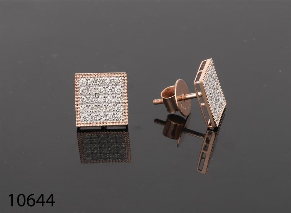 Product uploaded by Royal jewellery collection on 9/16/2021