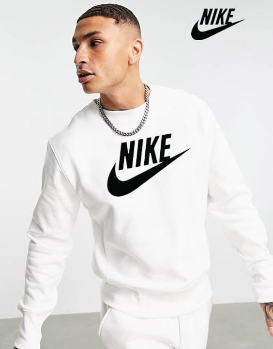 NIKE HODIE uploaded by business on 9/17/2021