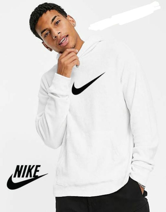 NIKE HODDIE uploaded by business on 9/17/2021